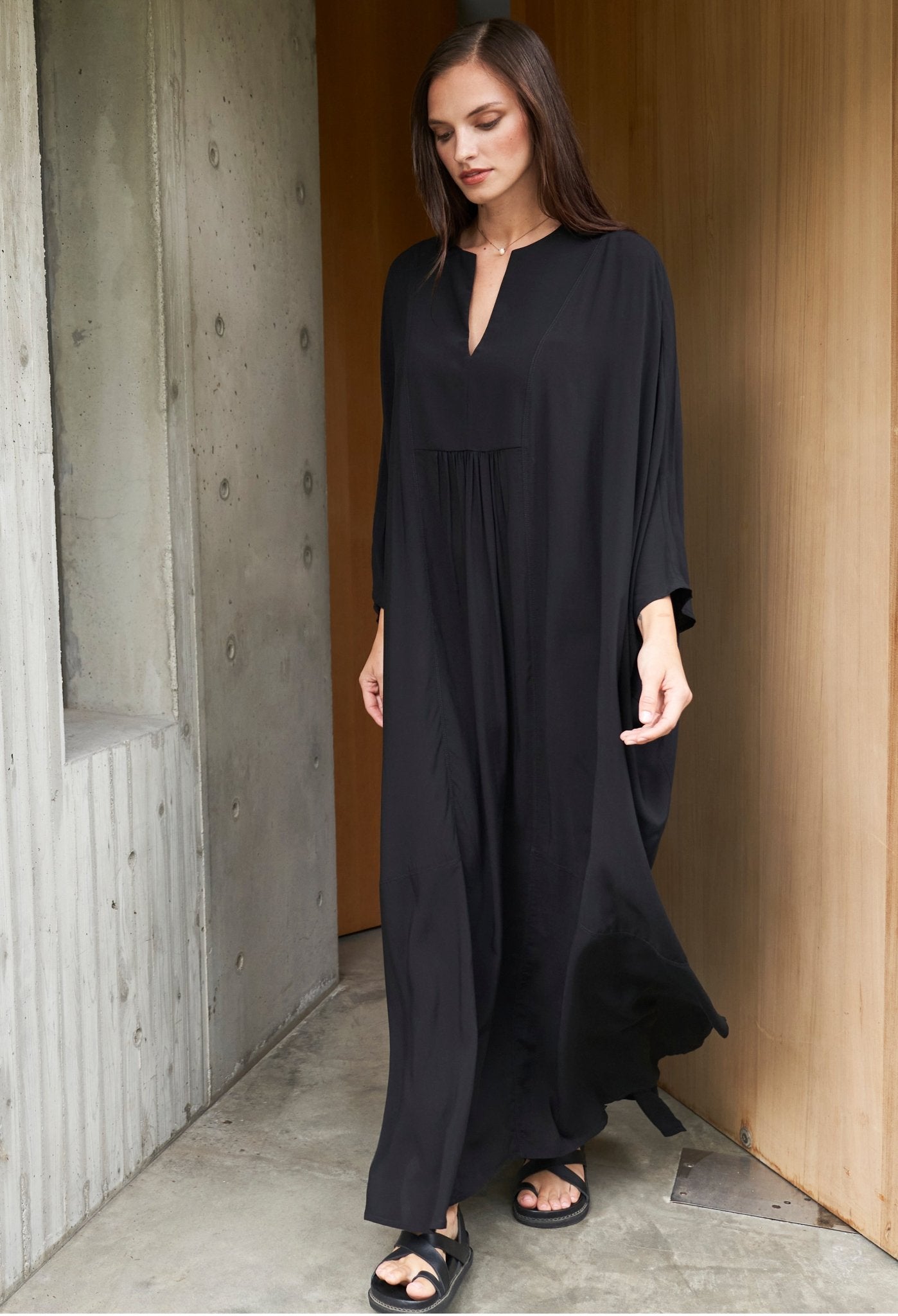 Black Laurel Bib Front Caftan - ocean+main