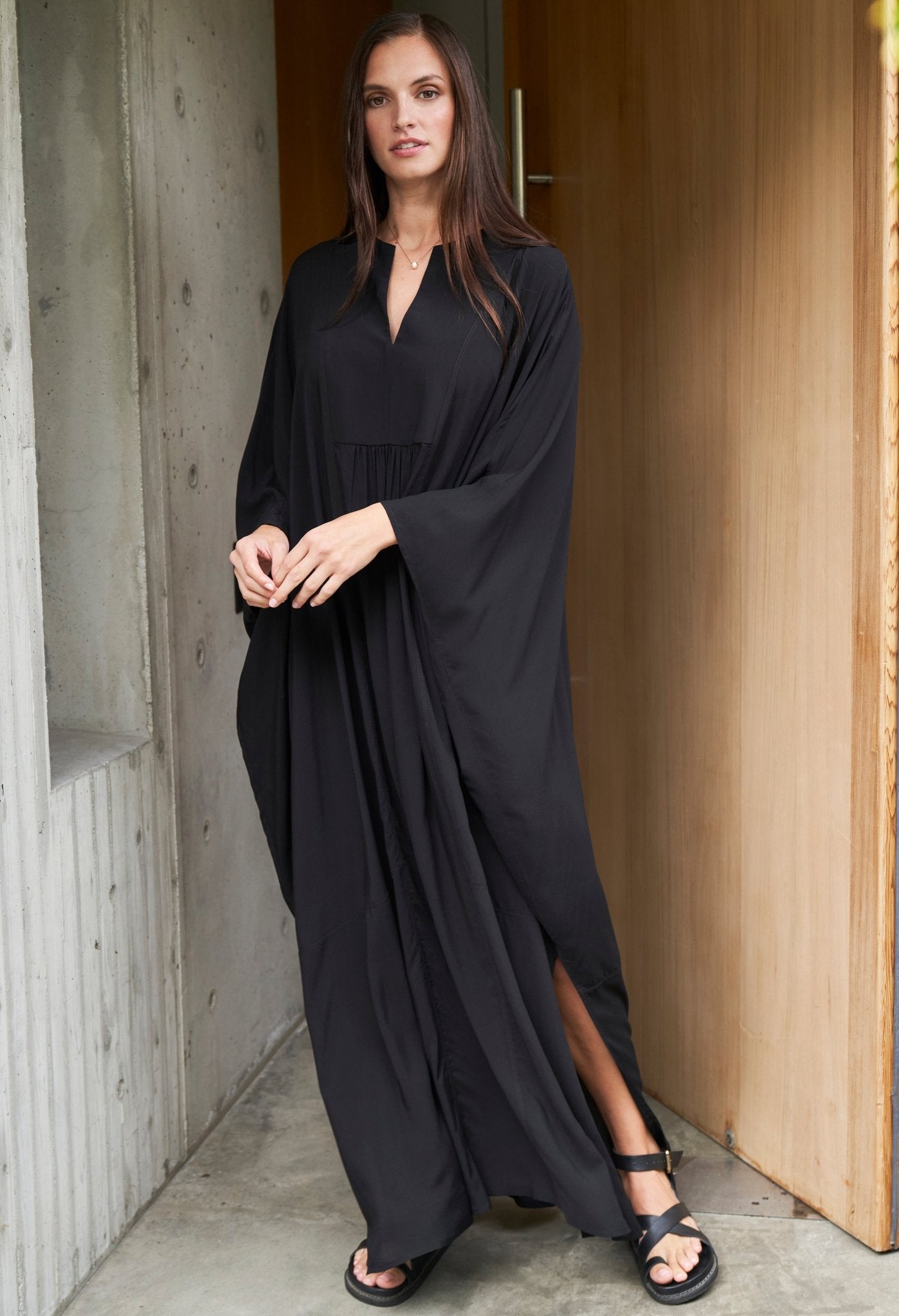 Black Laurel Bib Front Caftan - ocean+main