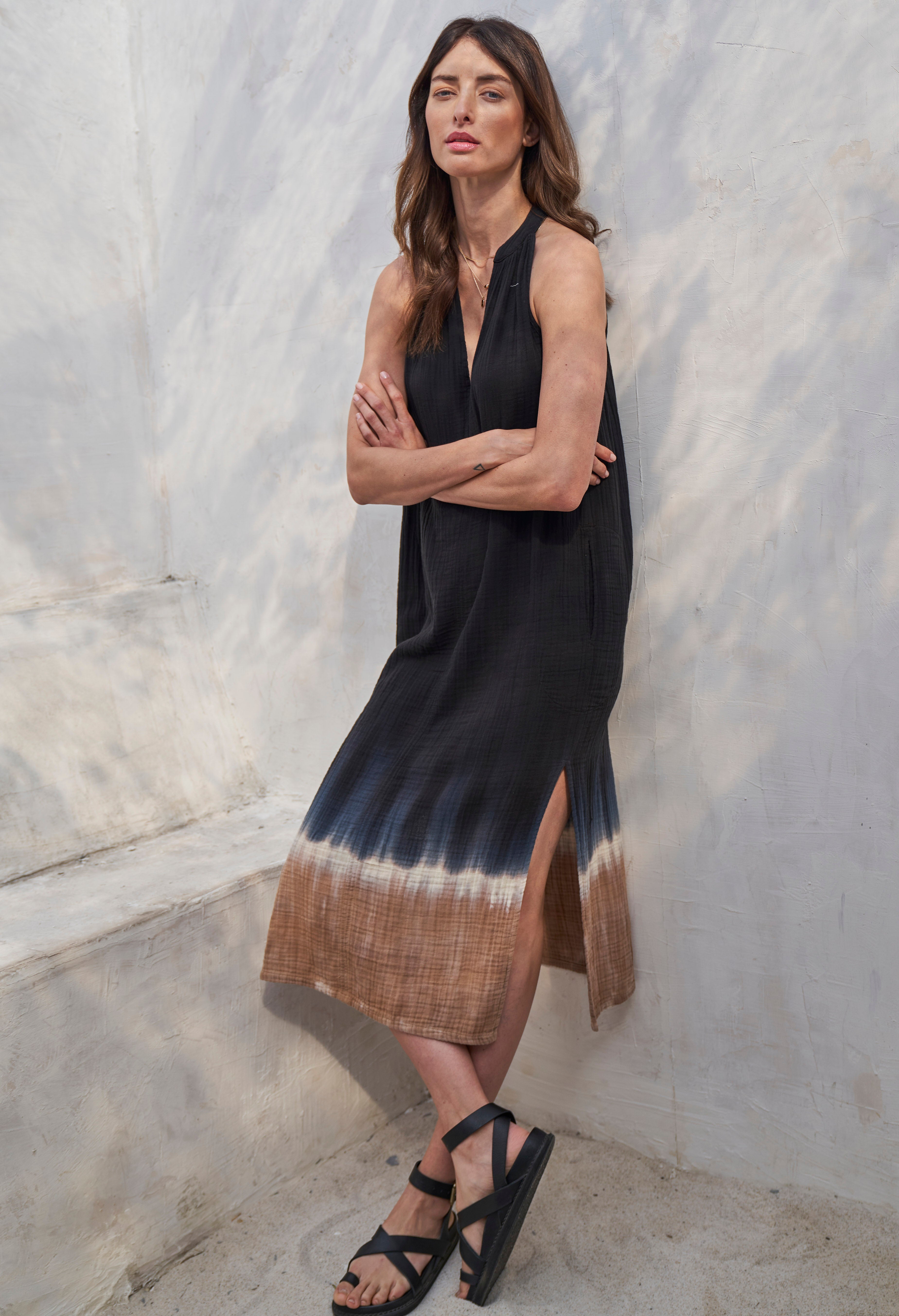 Sleeveless Black Sand Gauze Midi Dress with Pockets