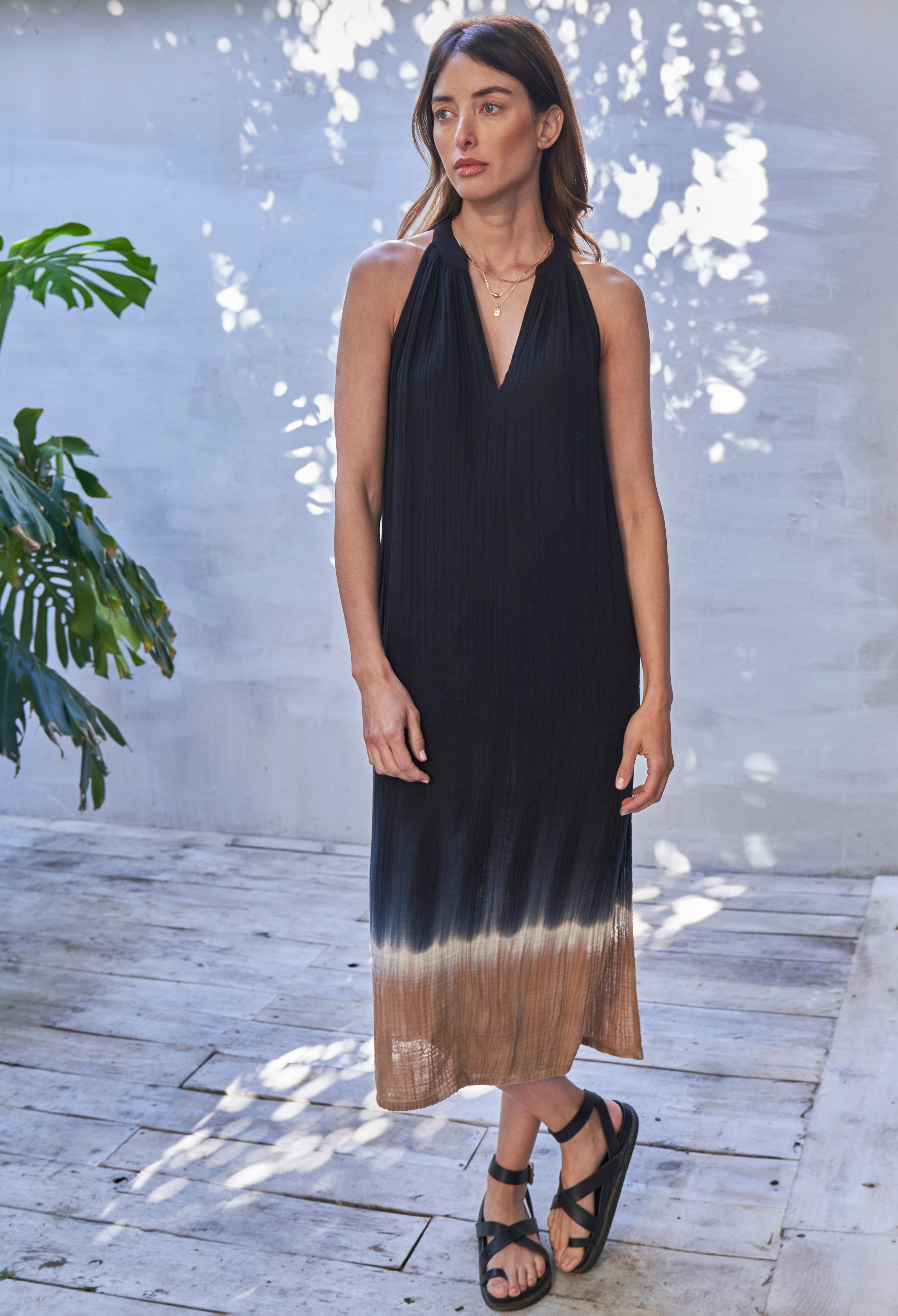 Sleeveless Black Sand Gauze Midi Dress with Pockets