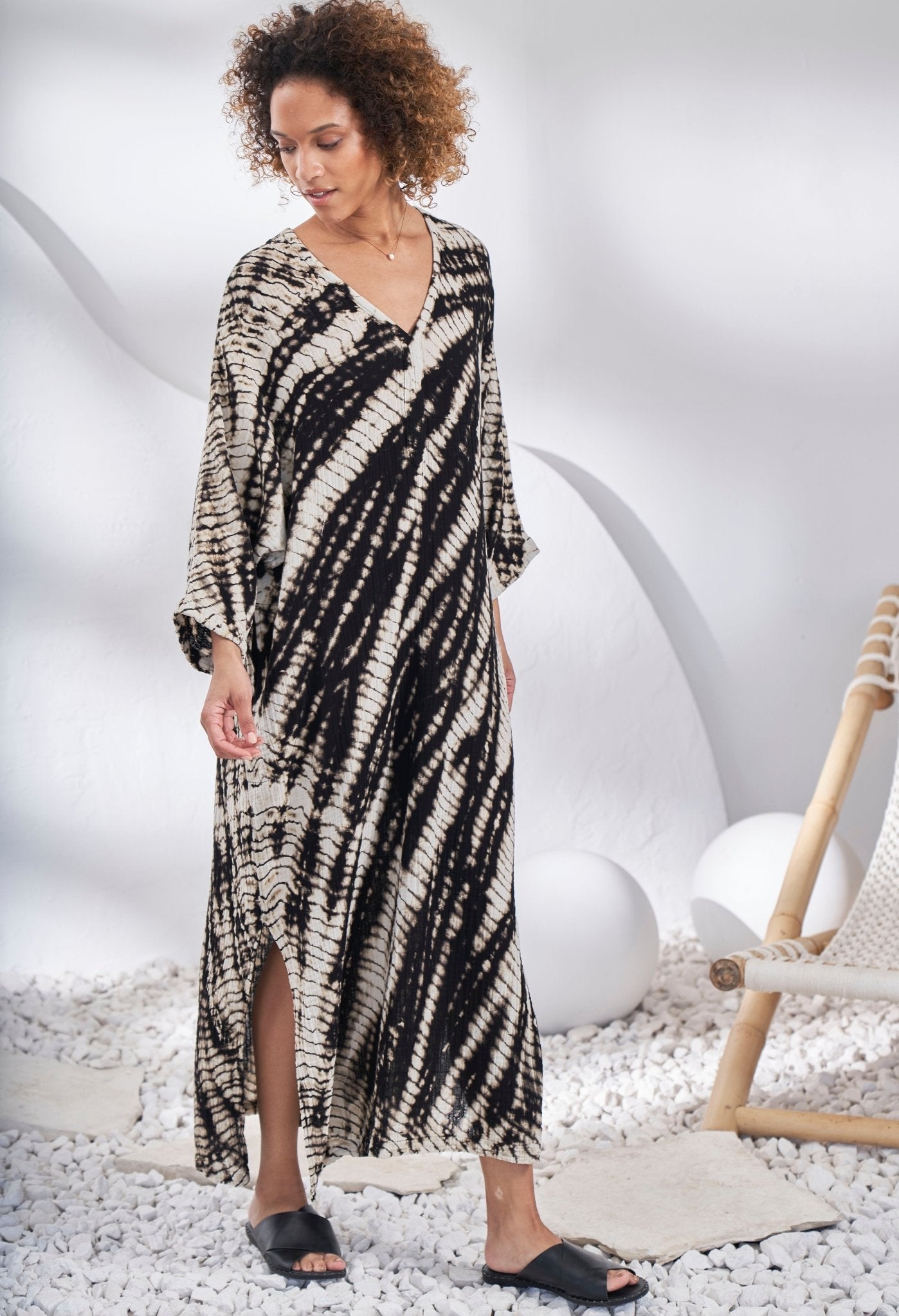 re:home - Nautilus Print Cotton Gauze Arc Seam Caftan - ocean+main