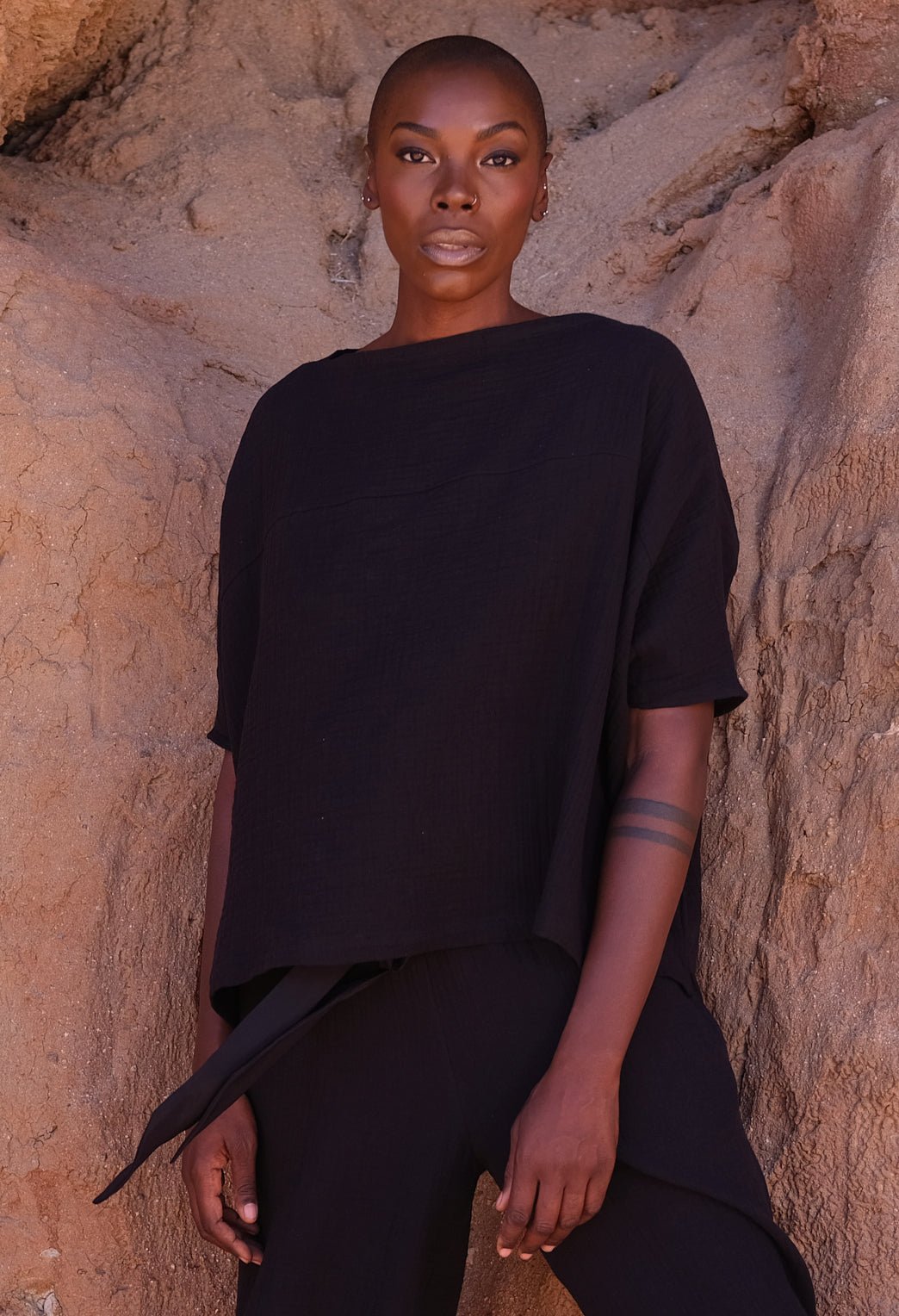 Black Square Gauze Top - ocean+main