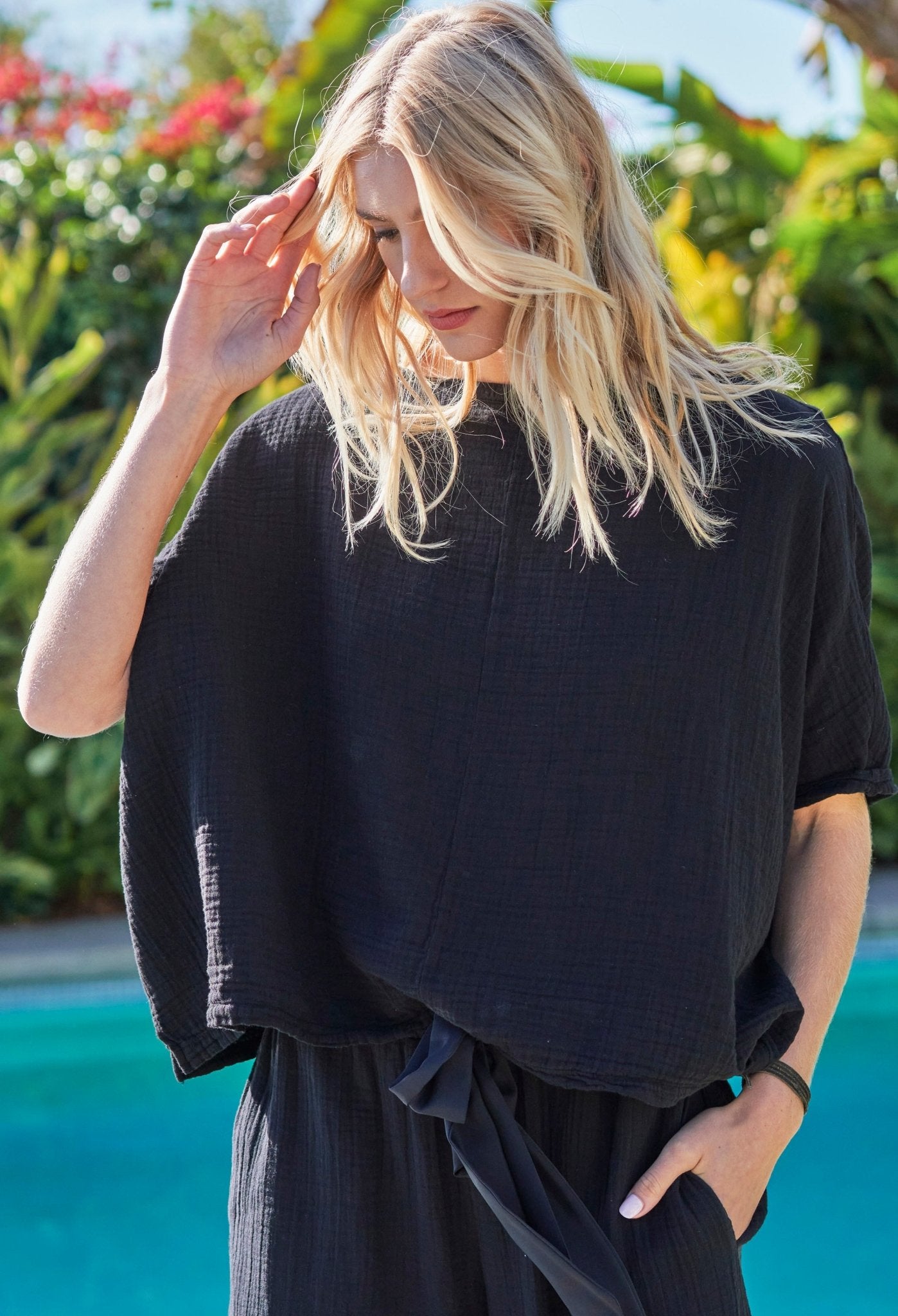 Black Square Gauze Top - ocean+main