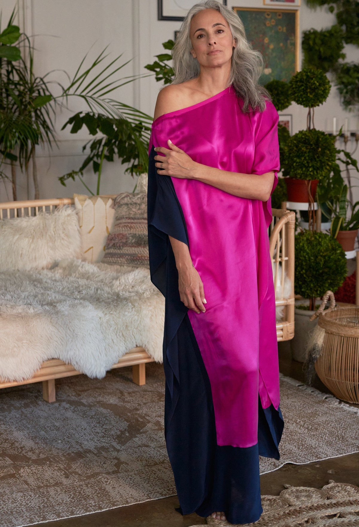 Woman with grey hair wearing ocean+main Fuchsia And Navy Contrast Boatneck Silk Caftan