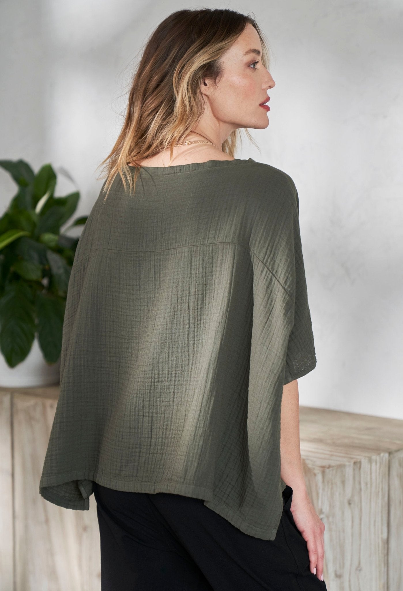 Sage Green Square Gauze Top - ocean+main