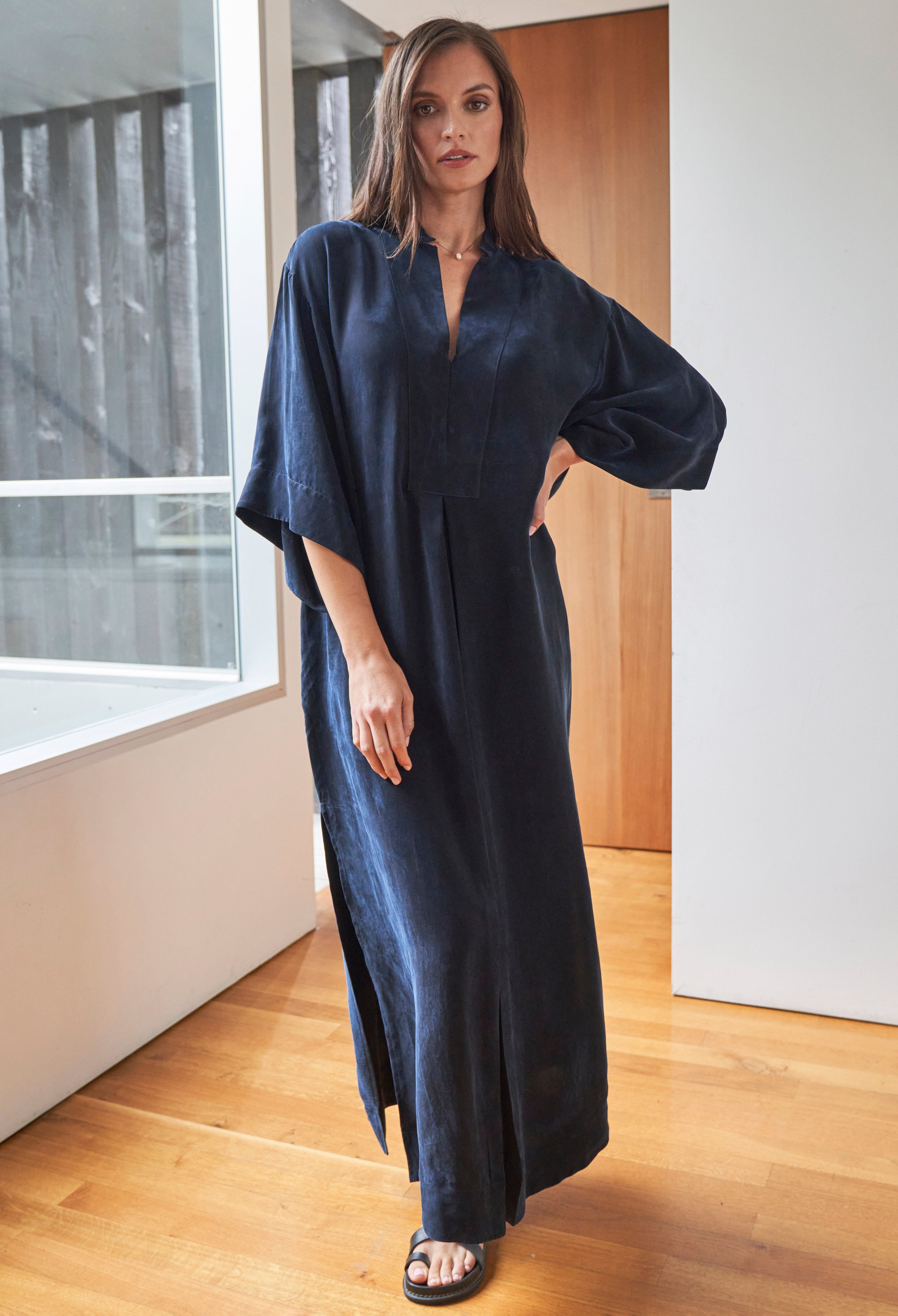 Navy Cupro Mandarin Kimono Sleeve Collar Caftan