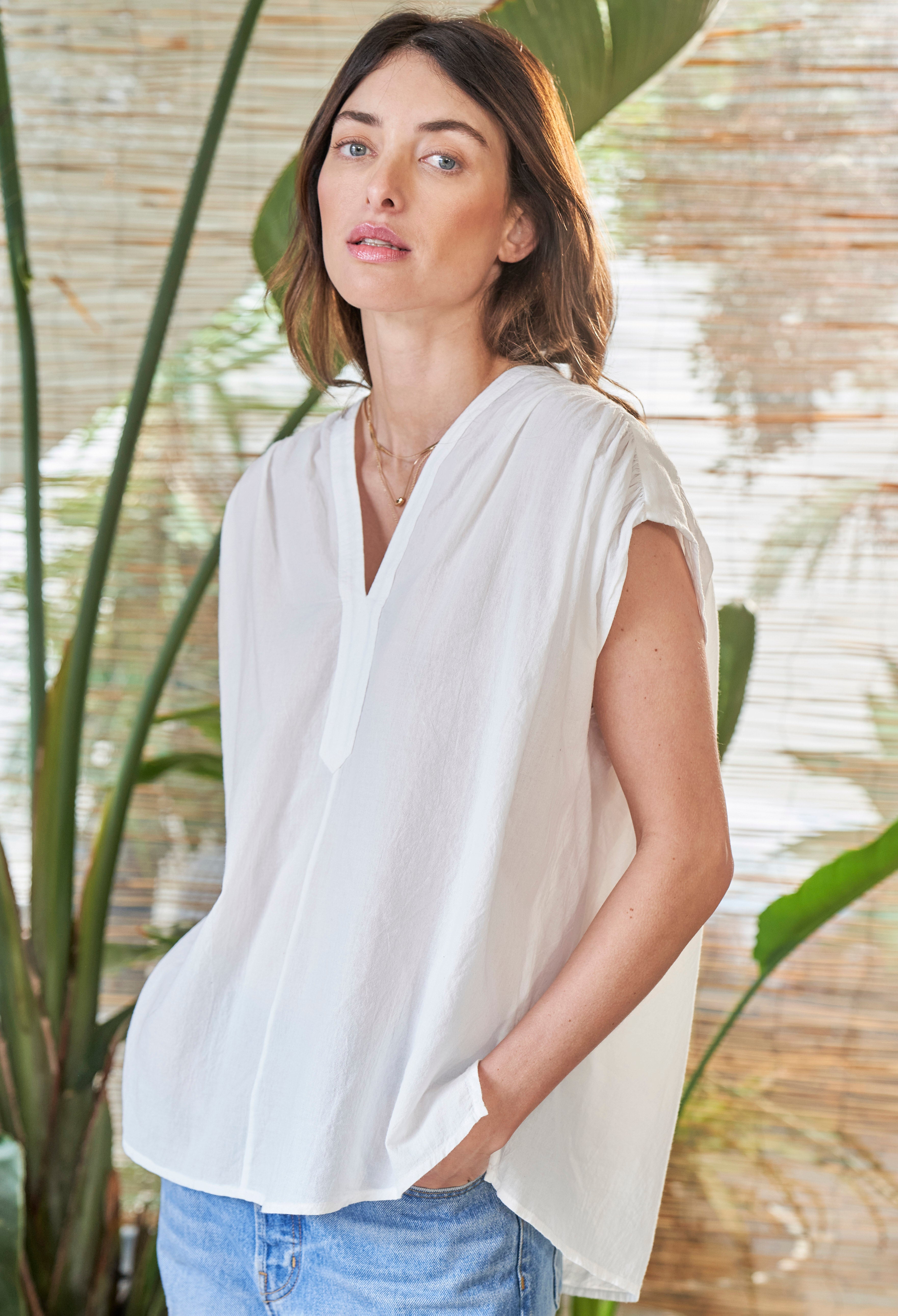 White Rouched Shoulder Sleeveless Cotton Top